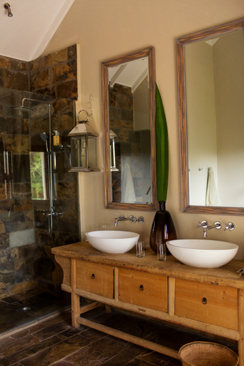 Siringit Villa: Gästebad