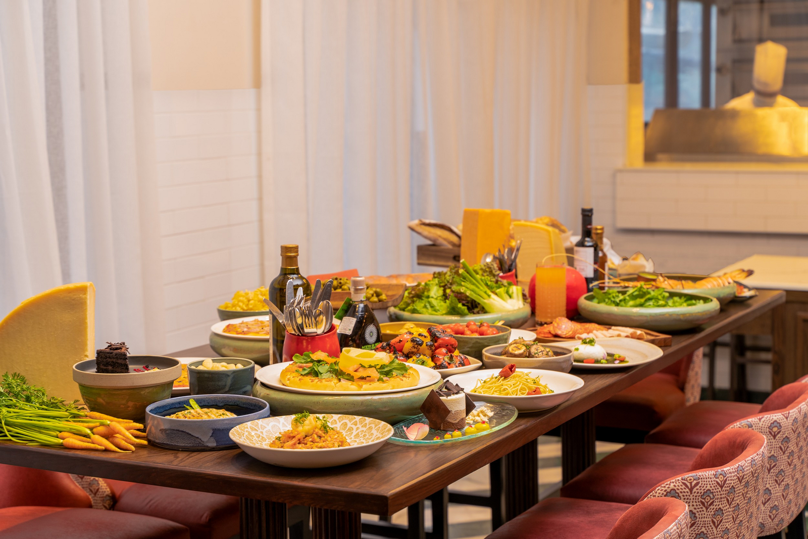 Vivanta by Taj President Vivanta by Taj President: Italian Bistro