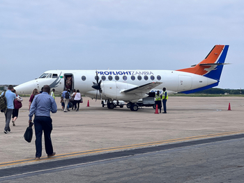 Chikunto Safari Lodge Chikunto Safari Lodge: Proflight