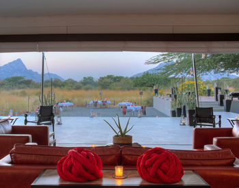 Sujan Jawai: Blick auf die Granitberge