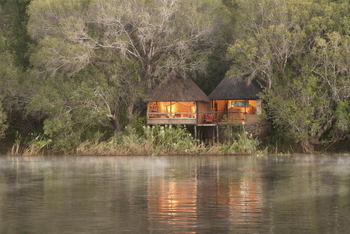 Chundukwa River Lodge: Morgendunst