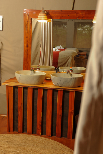 Mara Siana Camp: Im Bad