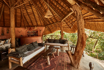 Mihingo Lodge: Lounge und Bar