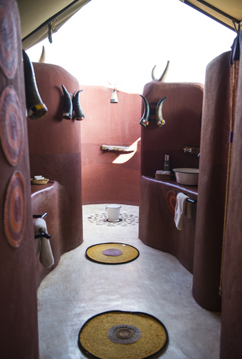 Shu'mata Camp: Halboffenes Bad mit Dusche