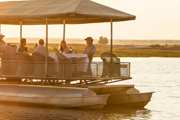 Chobe Savanna Lodge: Sundowner Cruise