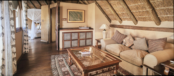 Deception Valley Lodge Deception Valley Lodge: Private Lounge