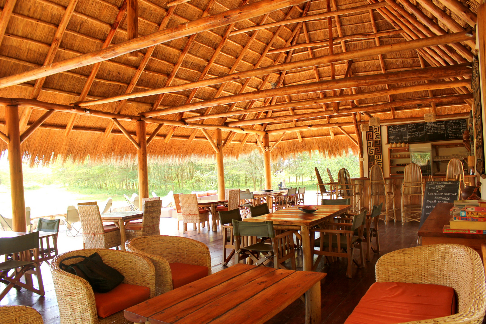 Enjojo Lodge Enjojo Lodge: Lounge und Bar