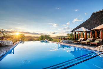 Epacha Game Lodge: Reflecting Pool