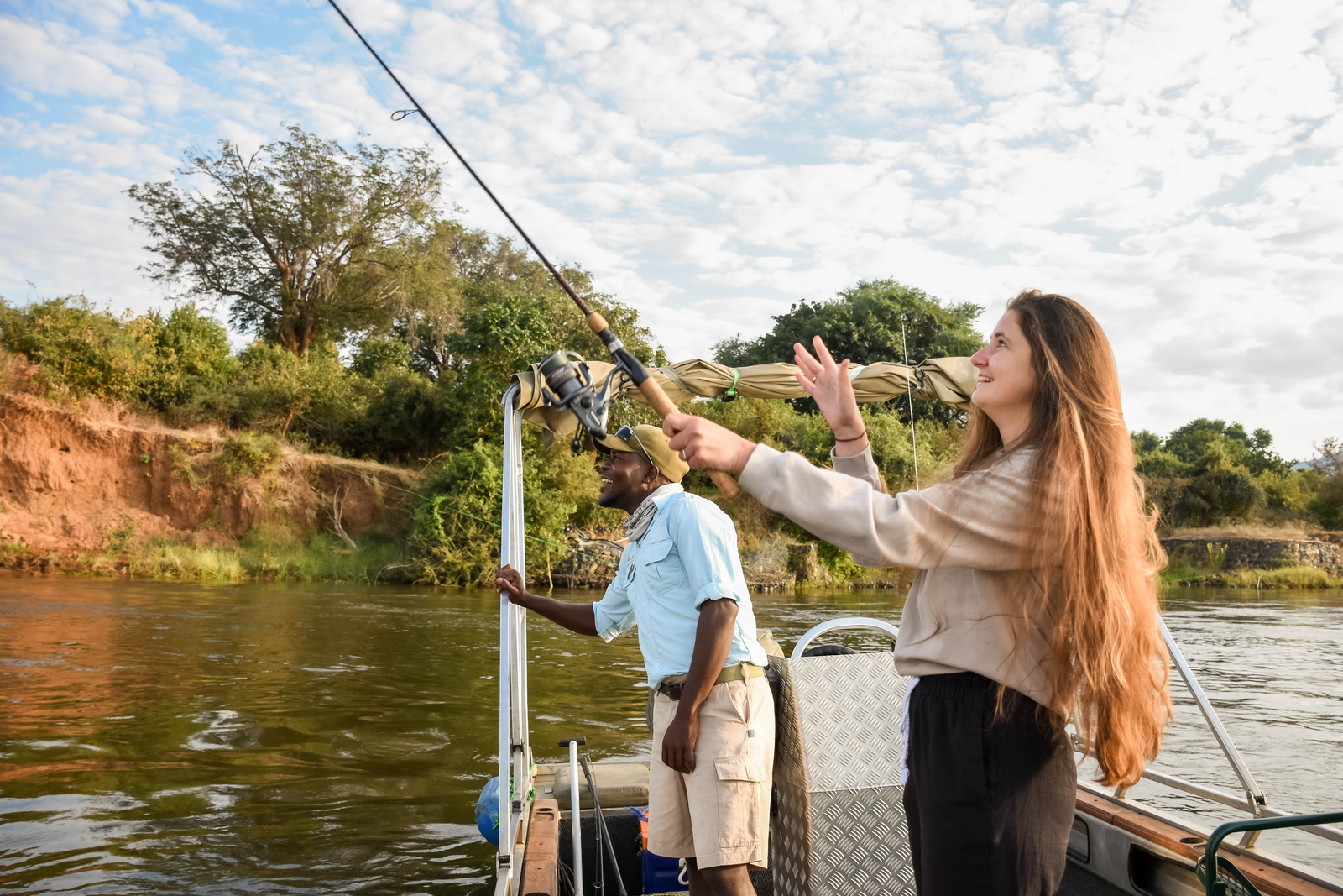 Time + Tide Chongwe Camp Time + Tide Chongwe Camp: Fishing Guide mit Gast