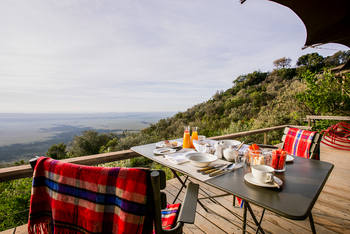 Angama Mara: Frühstück mit Ausblick