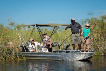Little Vumbura Camp: Motorboot