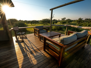 Mangwane Hideaway: Viewing Deck