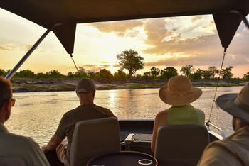 Mpala Jena Camp: Sundowner Cruise