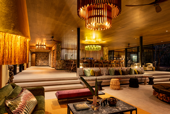 Tanda Tula Safari Camp: Bar