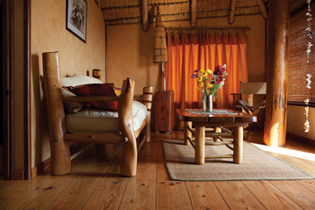 The Stiltz: Private Lounge