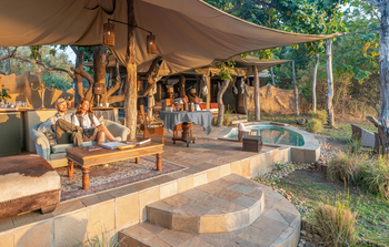 Time + Tide Chongwe Suites: Cassia - Offene Lounge