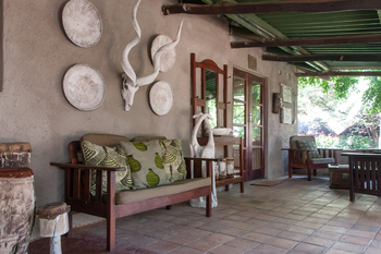 Bayete Guest Lodge Bayete Guest Lodge: Private Veranda