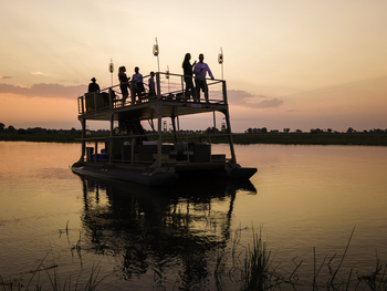 King's Pool Camp King's Pool Camp: Ausflugsboot