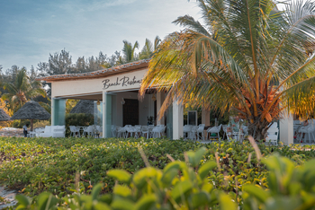 Zanzibar White Sand Luxury Villas: Beach Restaurant