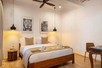 Zanzibar White Sand Luxury Villas: Cinnamon Family Room