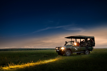 andBeyond Bateleur Camp: Game Drive Vehicle