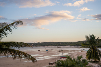 Azura Marlin Beach: Küste