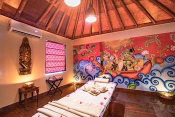 Bamboo Forest Safari Lodge: Tariveda Spa