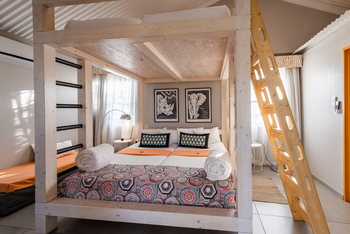 Etosha Safari Camp: Etagenbett