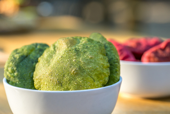 Kanha Jungle Lodge: Küche und Dining