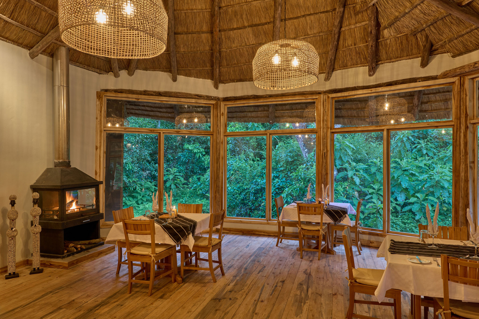 Koroi Forest Camp Koroi Forest Camp: Ausblick Essbereich