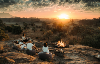Nimali Mara Camp: Zusammen das Lagerfeuer genießen