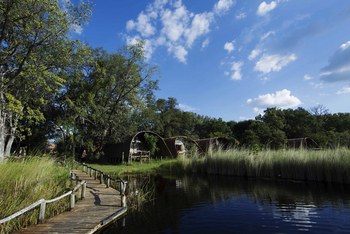 Okuti Camp: Lage am Moanachira River