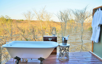 Khulu Bush Camp Khulu Bush Camp: Freistehende Badewanne