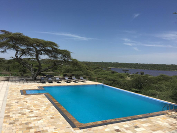 Masek Tented Lodge: Swimmingpool