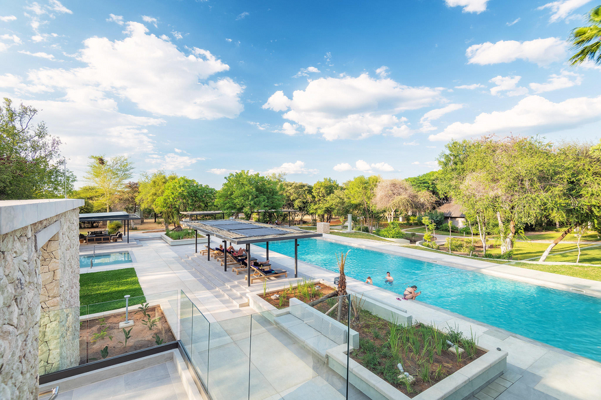 Mokuti Etosha Lodge