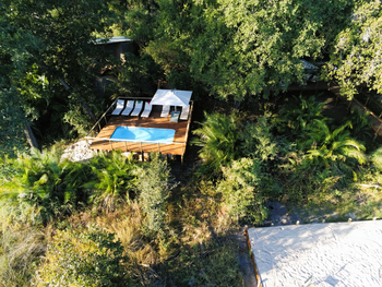 Kala Camp: Pool Luftbild