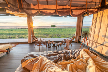 King Lewanika Lodge: Schlafzimmer mit Ausblick