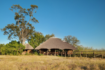 Lebala Camp Lebala Camp: Reetdach