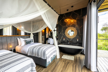 Tarangire Elephant Springs Camp: Executive Family Suite