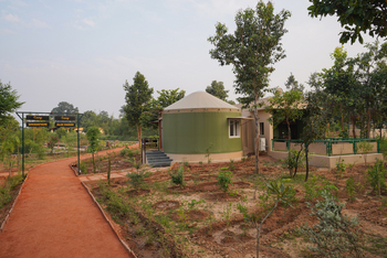 Tathastu Resort Kanha: Jurte Außenansicht