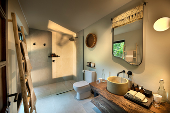 andBeyond Phinda Forest Lodge: Family Suite Bad