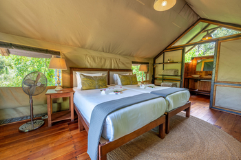 Saguni Safari Lodge Saguni Safari Lodge: Zelt mit Standventilator