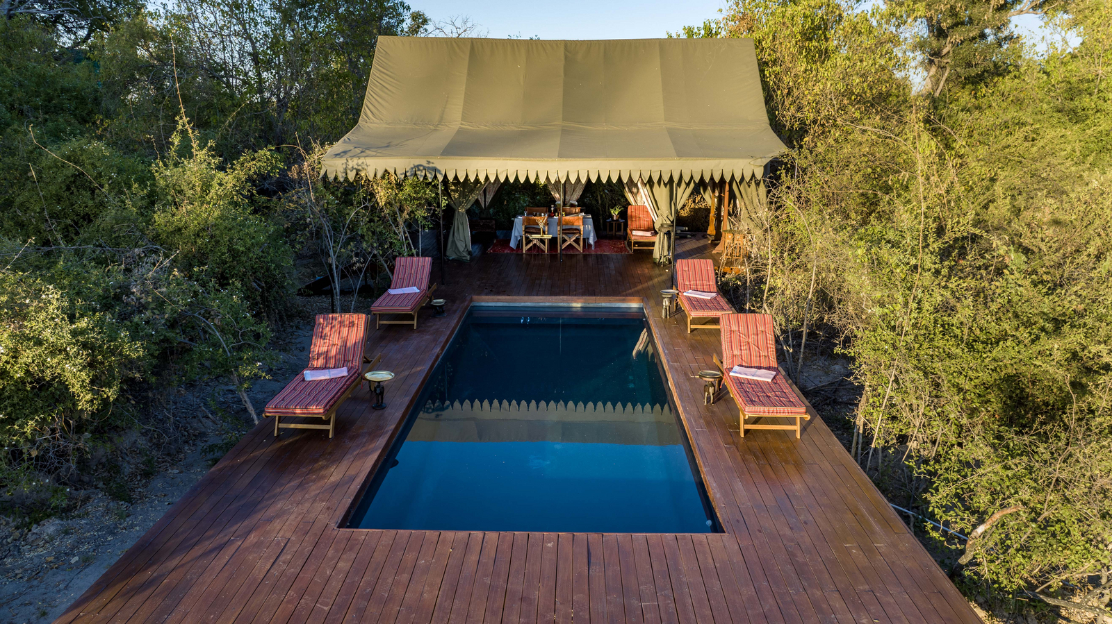 Duke's East Duke's East: Pool Deck