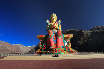 Ladakh: Maitreya-Buddha in Nubra