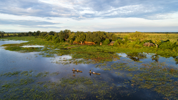 Mapula Lodge: Lage am Lagunenrand