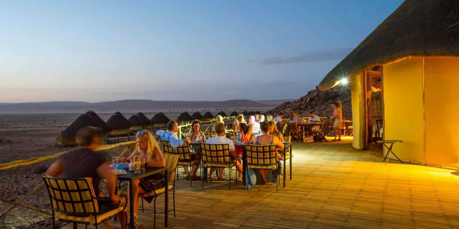 Sossus Dune Lodge Sossus Dune Lodge: Restaurantterrasse