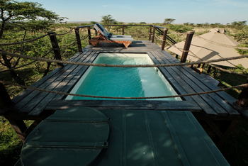 Mara Expedition Camp: Pool Truck