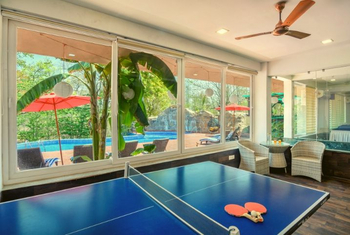 The Riverwood Forest Retreat: Tischtennisraum