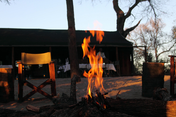 Macatoo Camp: Lagerfeuer