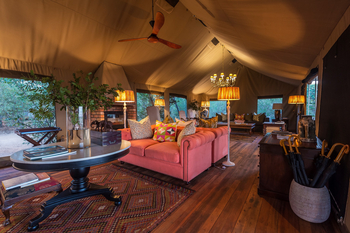 Verney's Camp: Hauptzelt